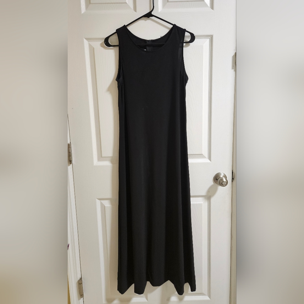Elegant Black Sleeveless A-line Maxi Dress